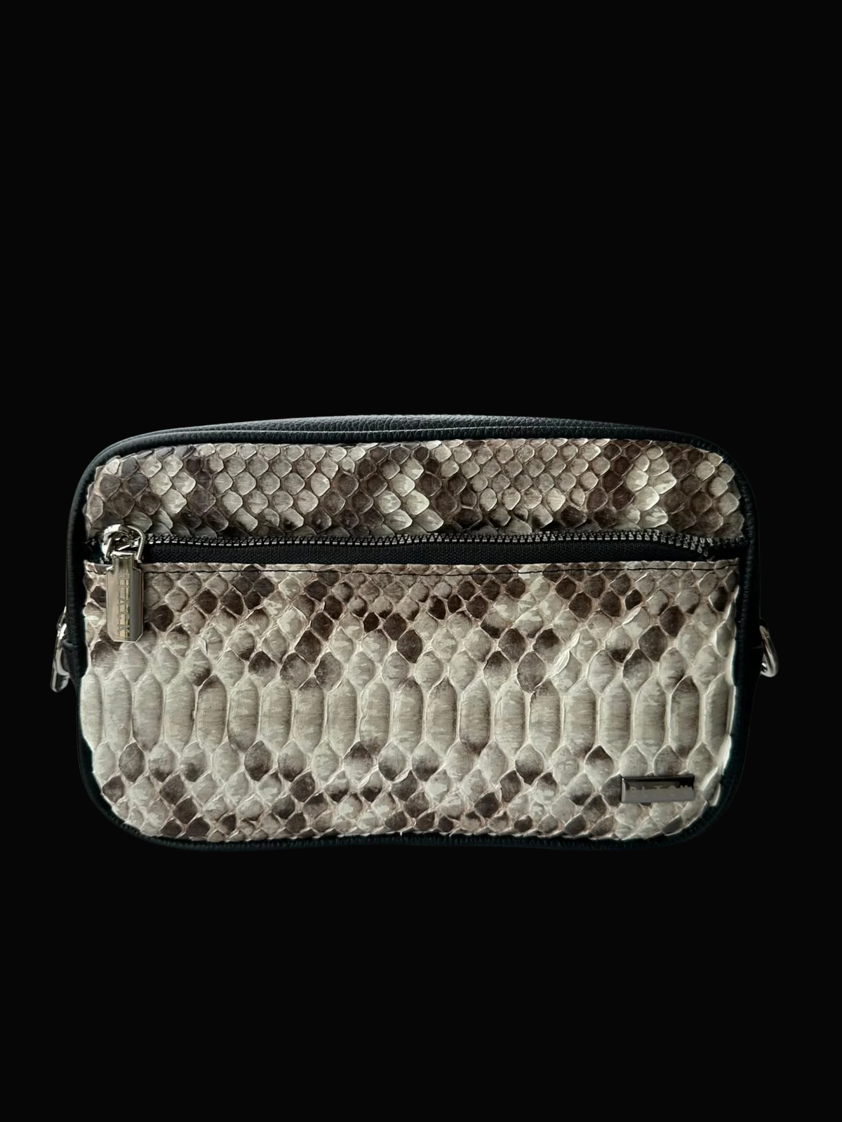 NECESER PITON BL#0004
