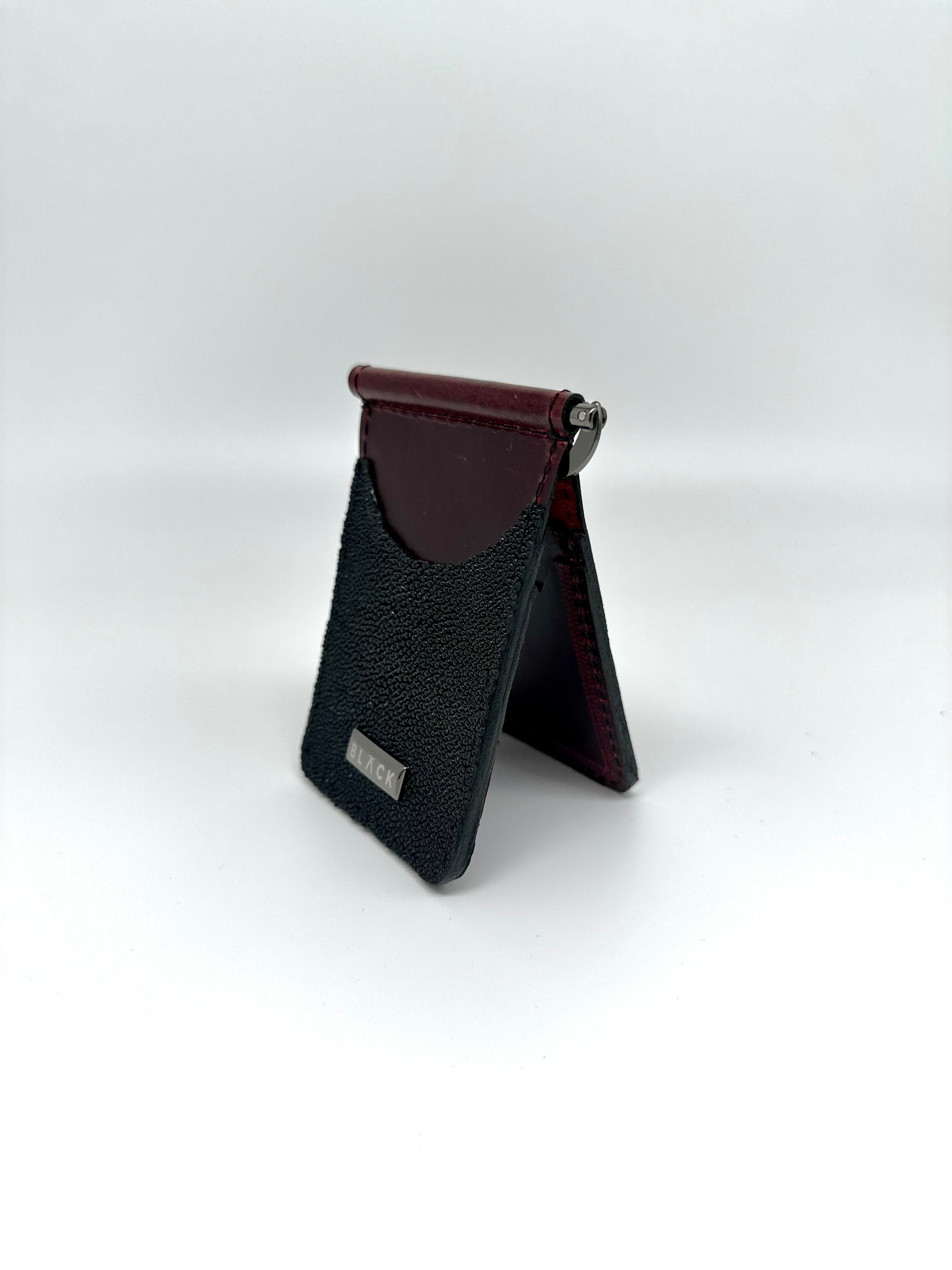 TARJETERO CON CLIP PERLA DE MANTARRAYA CAFE