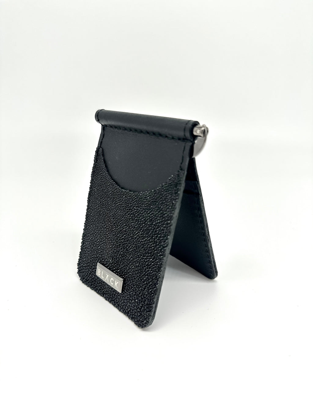 TARJETERO CON CLIP PERLA DE MANTARRAYA BLACK