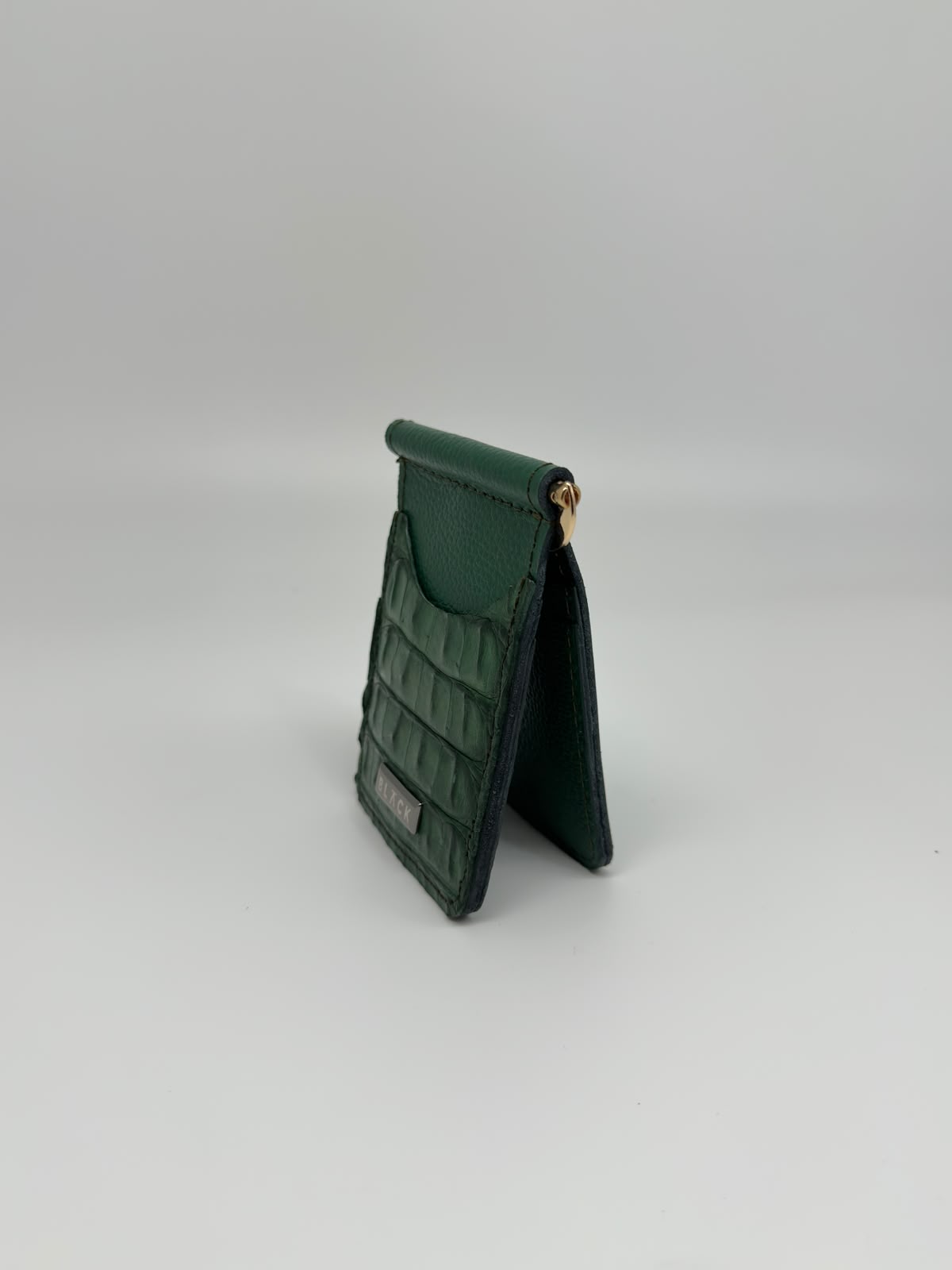 TARJETERO CON CLIP COCODRILO VERDE